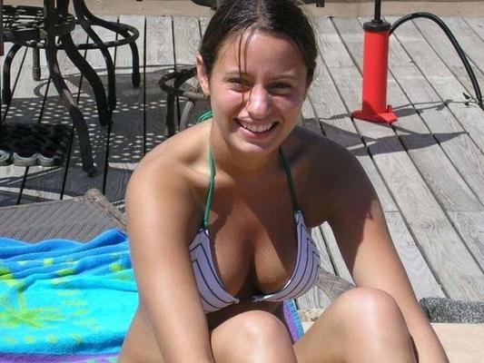 la cara de tu amiga amateur en xHamster.com