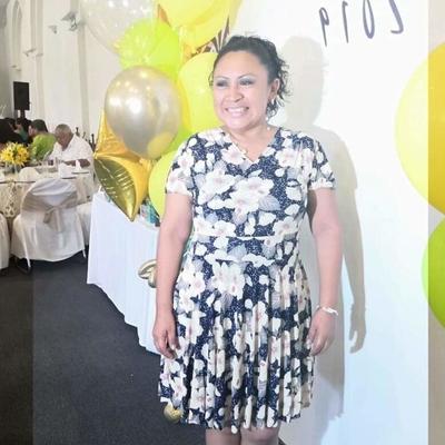 Maestra Madurar y jugosa - Mexican teacher