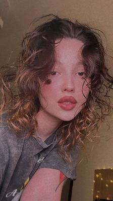 9 Pics Lili Free Photos