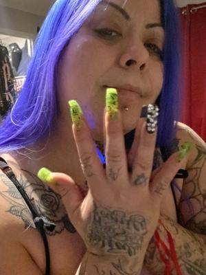 Nail fetish