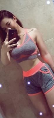 Philippinisches Fitnessstudio-Mädchen
