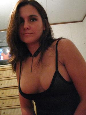 Milf in my bed shoot 3