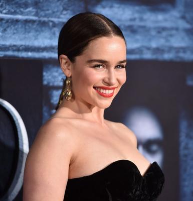 Emilia Clarke nude and sex vidcaps