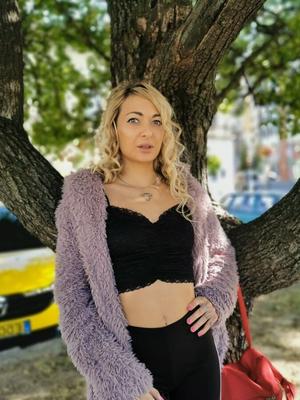 GERMAN SCOUT - PETITE TEEN LOLA GET FUCK AT PICK UP CASTING