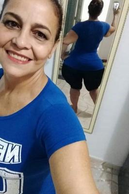 Thick legs Ayten