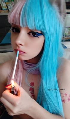 Egirl Smoking UwU - 8 Pics