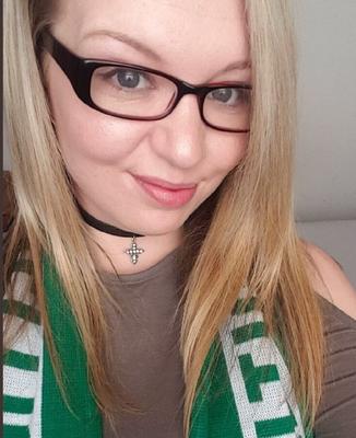 Ghirls in hoops