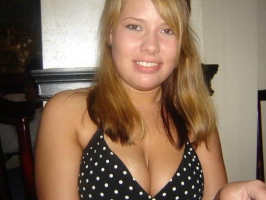 I NEED a NICE FAT COCK TO PUNISH MY CHEATING ASS!!!!!!!!!!!!