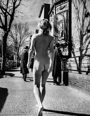 Marisa Papen: best of public nudity