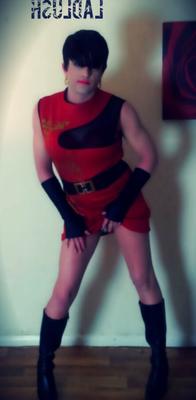 Elle Lushes Crossdresser pics - old and new.