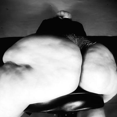 Super PAWG-Göttin KATBOODAH