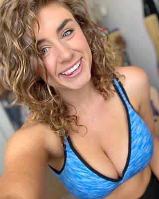 Dierdre Rae hot instagram fitgirl