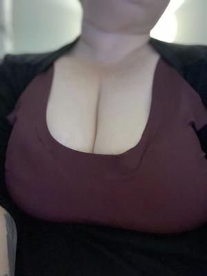 Want to play with me?! - 7 Pics