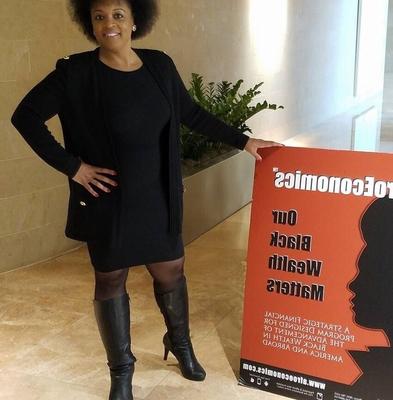 Ebony Goddesses wearing boots