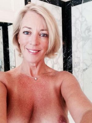 Hot UK Wife - Nice Hangy Milf Tits