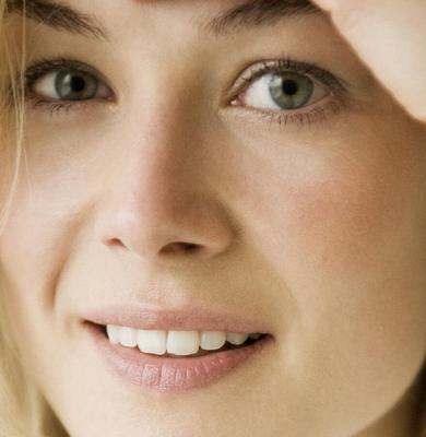 ROSAMUND PIKE