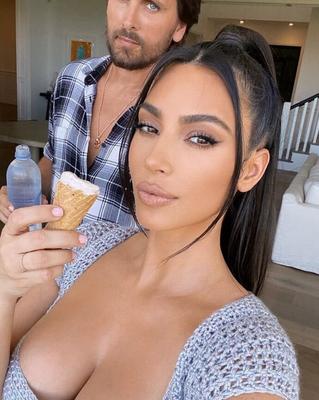 Kim Kardashian Fresh Hot Pics