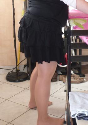 habillee en petite chienne pour le repassage