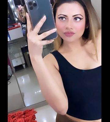 HOT ARAB SLUT