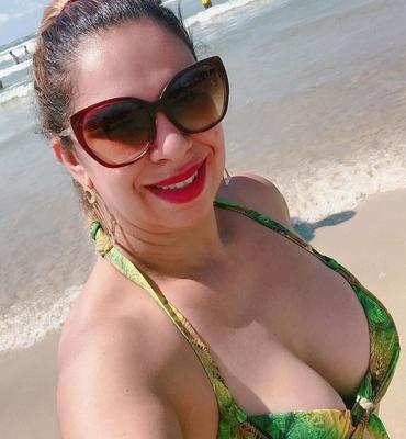 Coroa gostosa ( hot milf)
