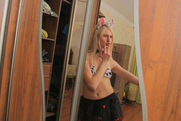 Blonde girlfriend teasing in her sexy cosplay