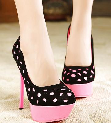 Sexy Platform High Heels. (Very Sexy)