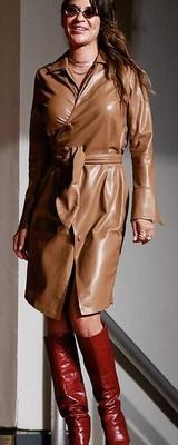 Female Celebrity Boots &amp; Leather - Jessica Szohr