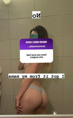 EllaMooncak nua