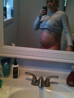 Super hot amateur pregnant blonde just wow