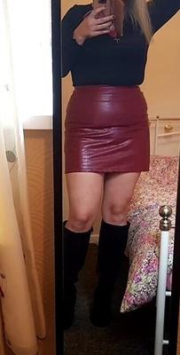 Two kinky school mums