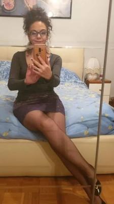 カミングのためのふしだらな女パンスト友達