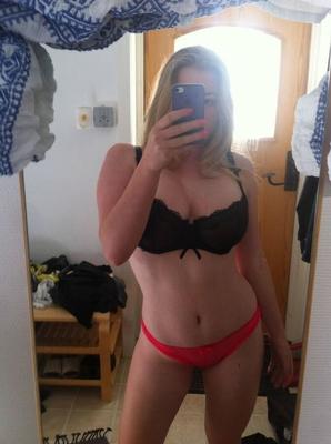 Big boobs and a nice gash