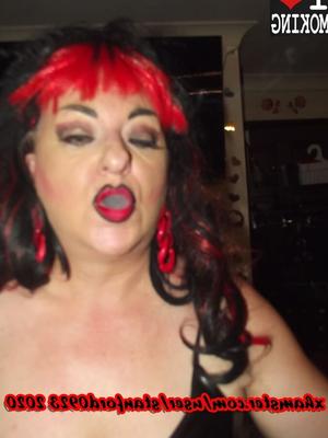 WHORE LOVES SMOKING