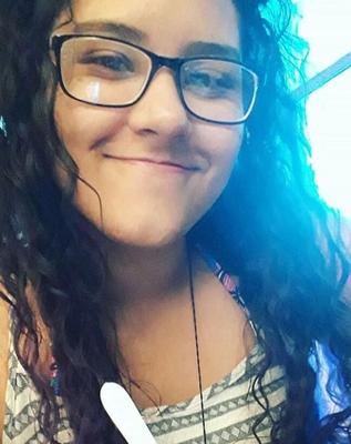 She deserve cum
