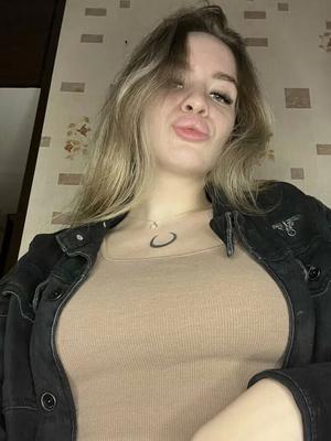 Dolllllyy Free Photos