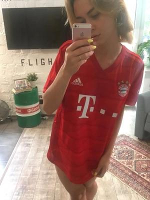 Glaubst du, ich sehe darin gut aus?
