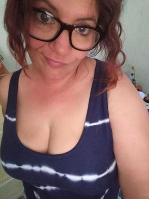 巨乳素人クーガー