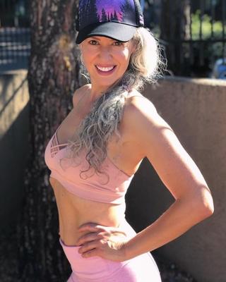Sexy reife Sarah