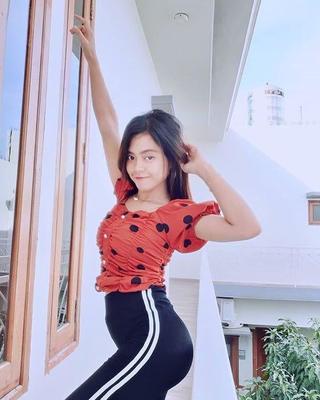 Self-Photoshoot