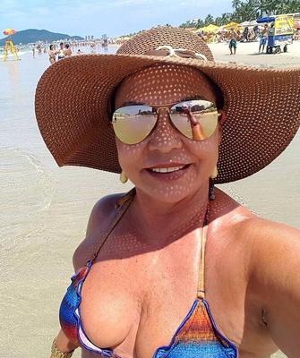 Gilfs de gafas es una ereccion