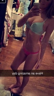 That&;s what she posted (Selfie in English)