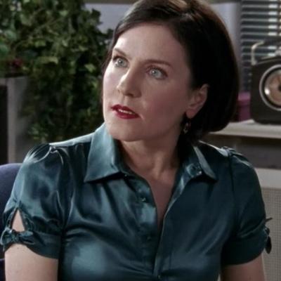 Geile Frau Stockl. Sexy Sau innSatinbluse.
