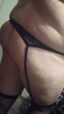 Nouveaux tétons de lingerie percés entièrement naturels