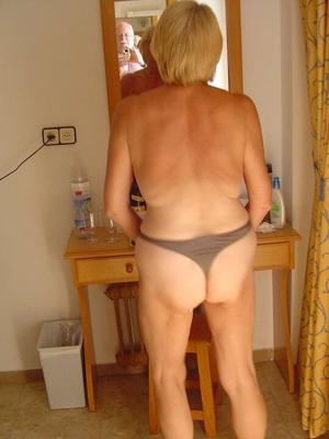 s housewife