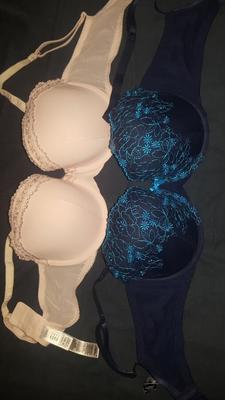 Non porno graphic milf pics