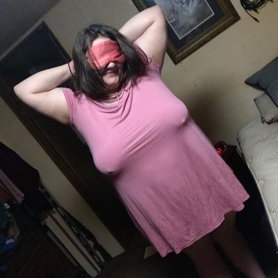 My first time posing, please comment