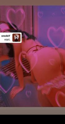 Pekenaletys nude