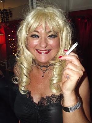 SMOKING WHORE