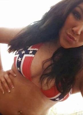 Sexy Southern ladies
