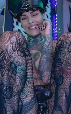 Miss Kay Komodo
